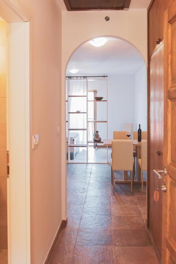 Fully Renovated One Bedroom Apartment With A Seaview - A Sevid Exterior photo